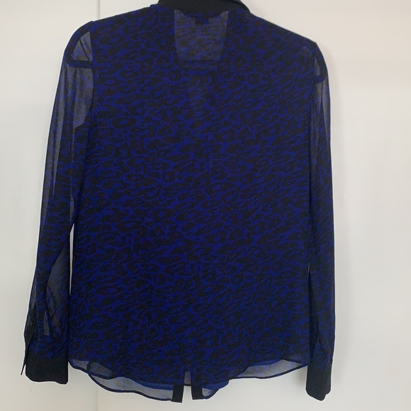Blue leopard Armani Exchange blouse size S - Picture 4 of 4